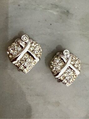 VTG Dior Crystal Heart Clip-On Earrings - Silver Tone